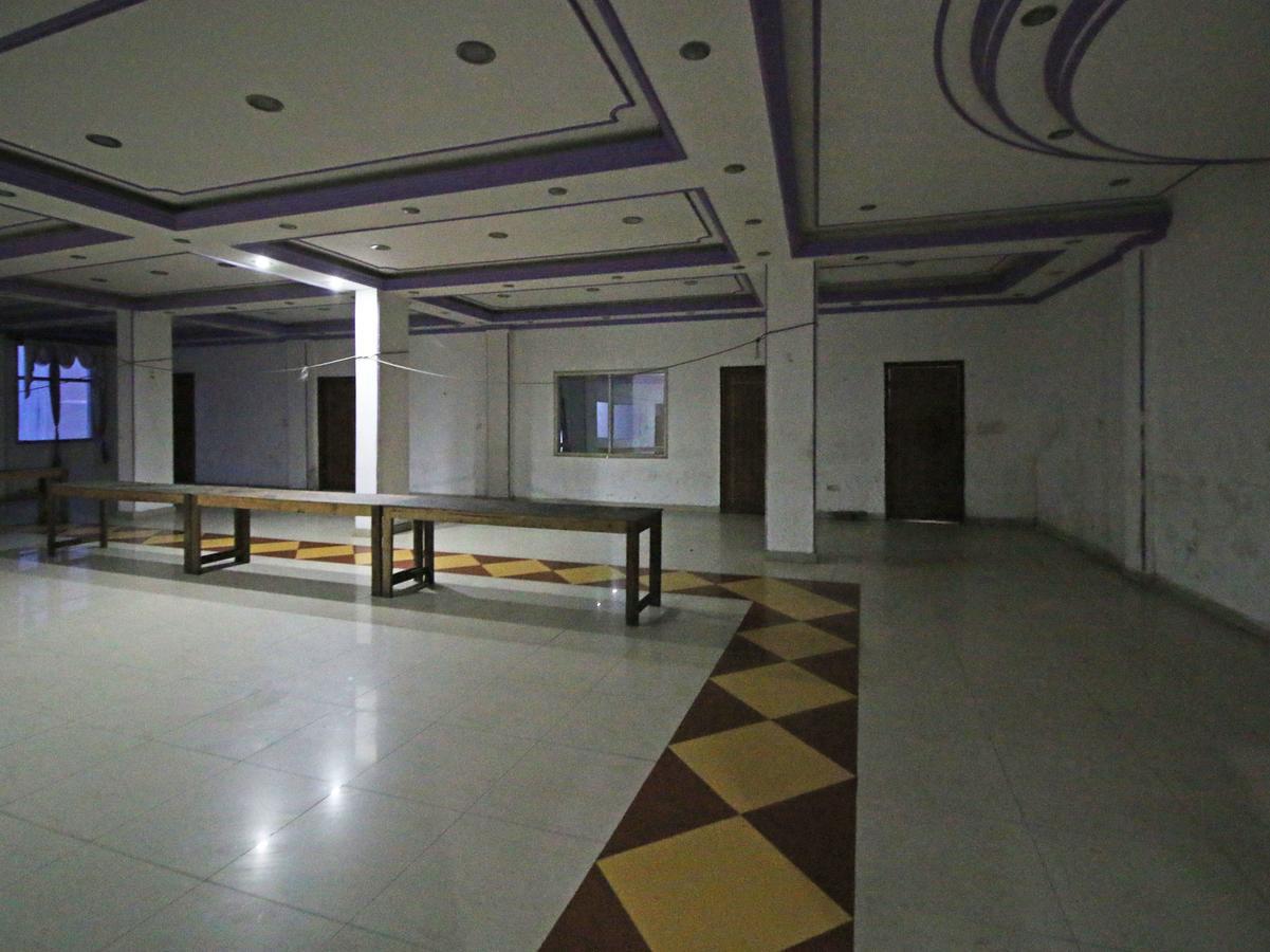 Hotel Oyo 5667 Katra Continental Zewnętrze zdjęcie
