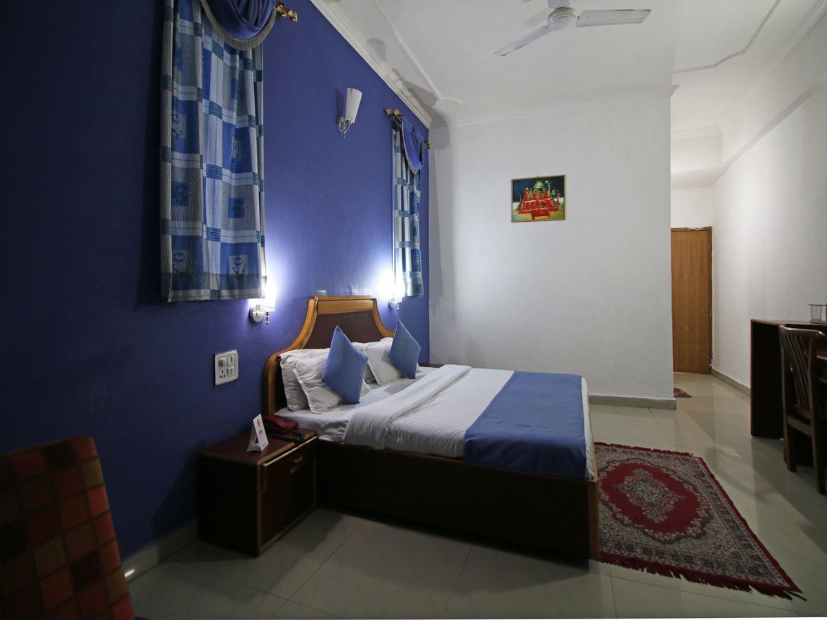 Hotel Oyo 5667 Katra Continental Zewnętrze zdjęcie